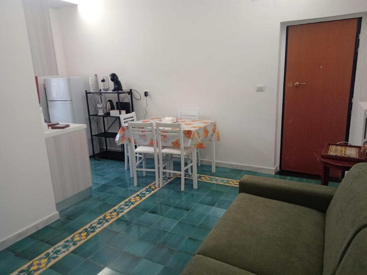 Let It B&B Apartment Salerno Exterior photo