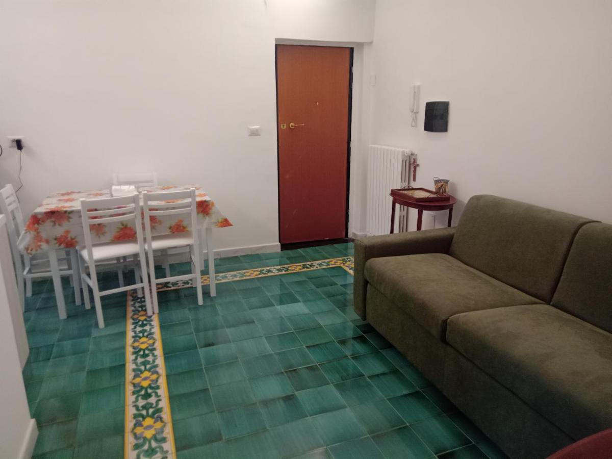 Let It B&B Apartment Salerno Exterior photo